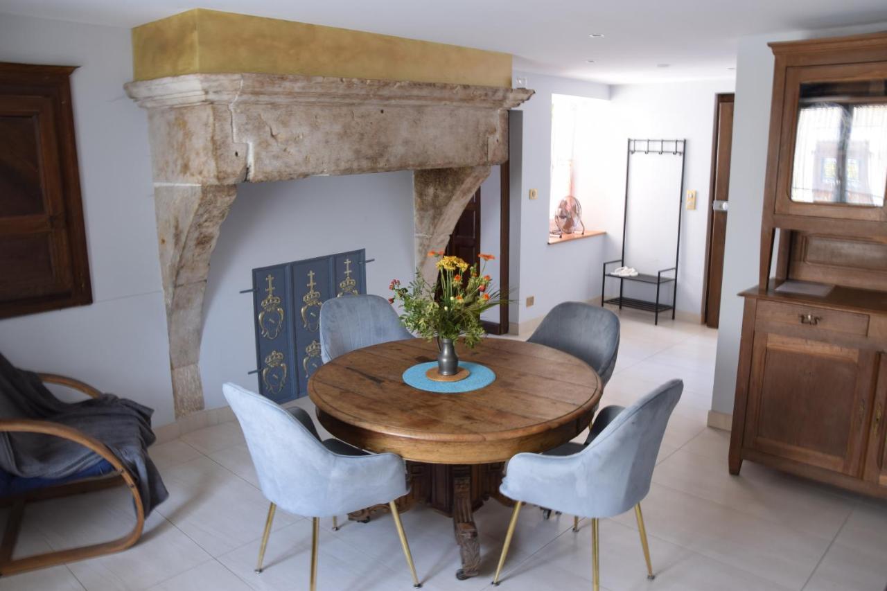La Ferme Des 3 Suissesses Bed and Breakfast Saint-Paul  Εξωτερικό φωτογραφία