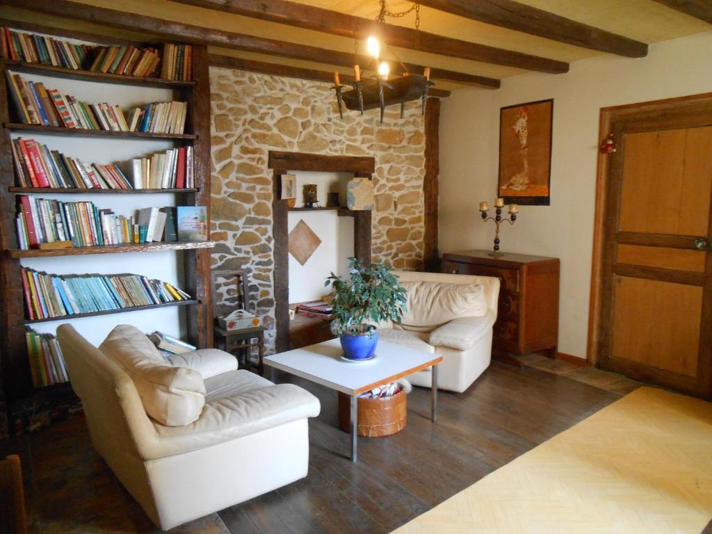 La Ferme Des 3 Suissesses Bed and Breakfast Saint-Paul  Εξωτερικό φωτογραφία